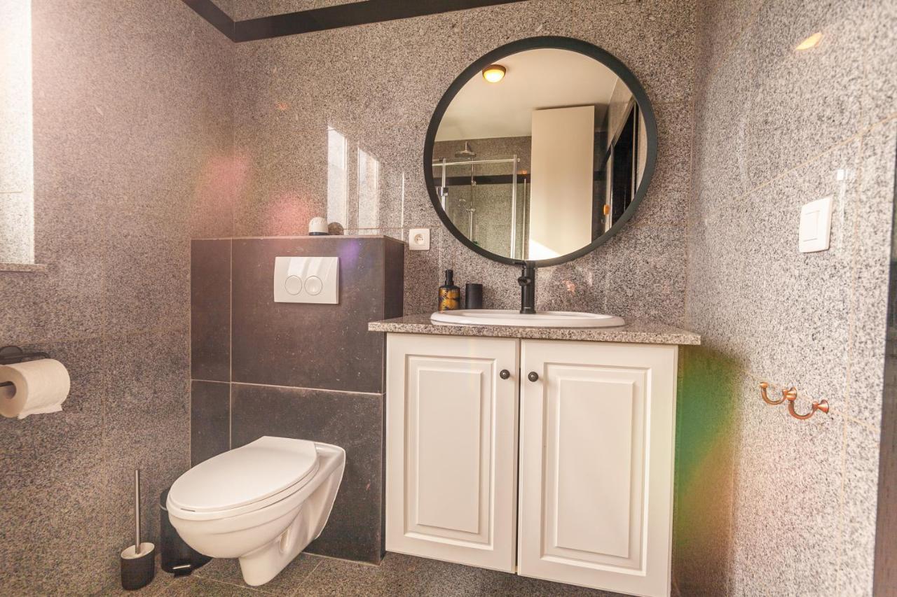 Luxury Suites Boutique By Rikas Hotels أنتويرب المظهر الخارجي الصورة