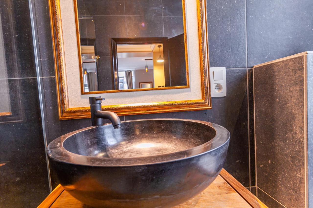 Luxury Suites Boutique By Rikas Hotels أنتويرب المظهر الخارجي الصورة