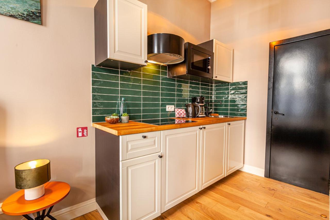 Luxury Suites Boutique By Rikas Hotels أنتويرب المظهر الخارجي الصورة