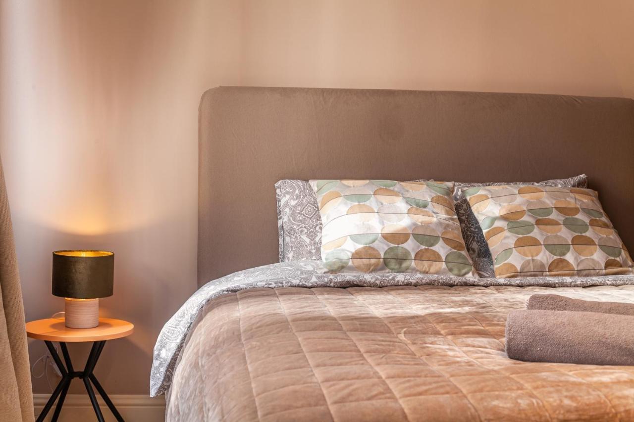 Luxury Suites Boutique By Rikas Hotels أنتويرب المظهر الخارجي الصورة